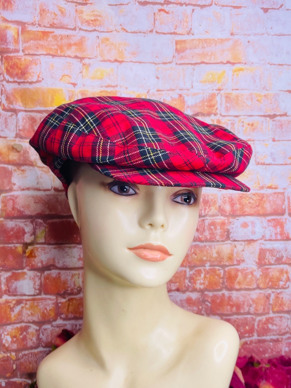 Vintage Mid-century Modern Wool
Plaid Pennant Champion   
Newsboy Hat